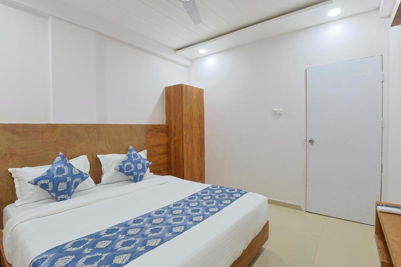 Hotel Monville Group วาโดดารา ภายนอก รูปภาพ