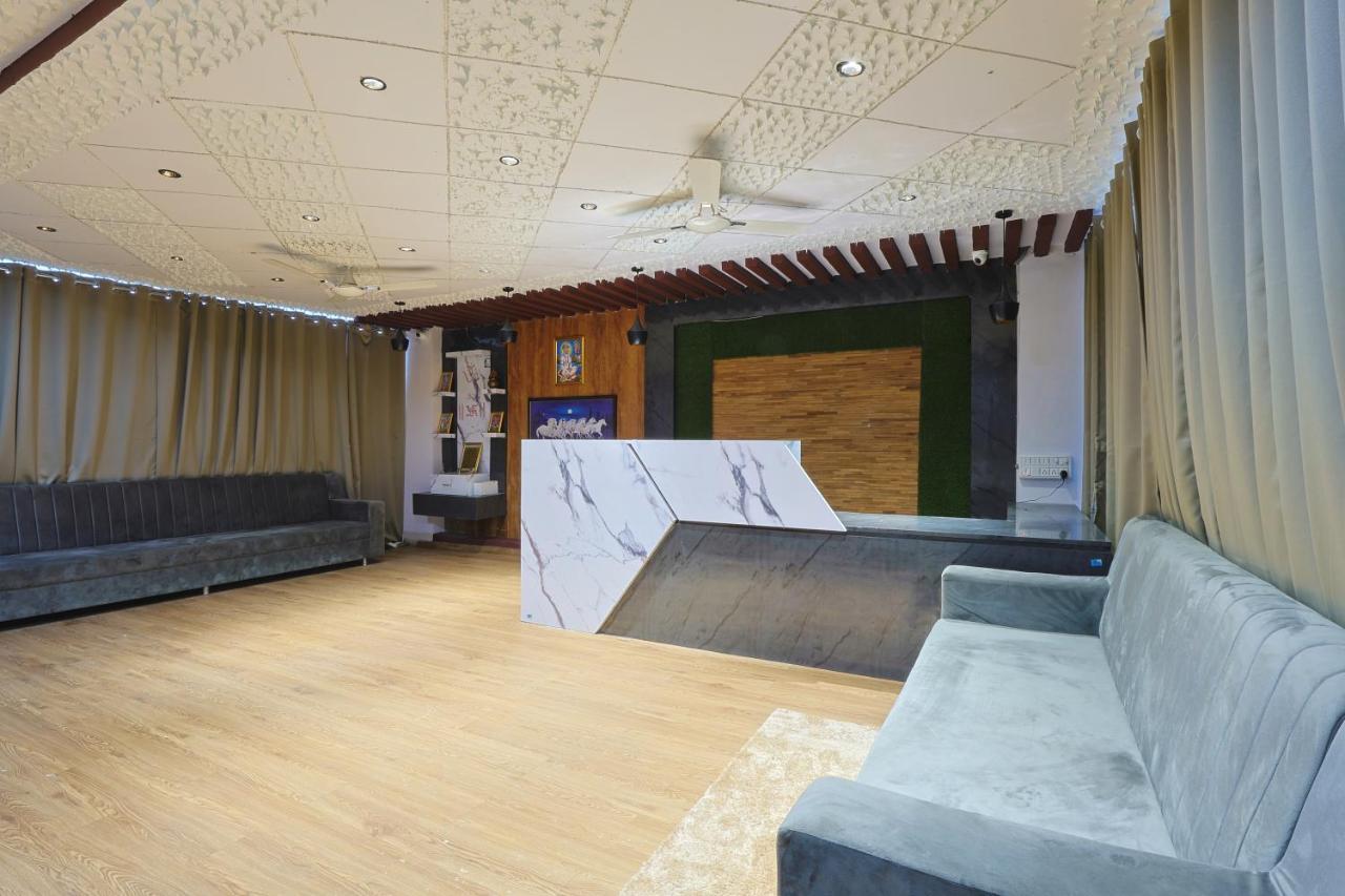 Hotel Monville Group วาโดดารา ภายนอก รูปภาพ