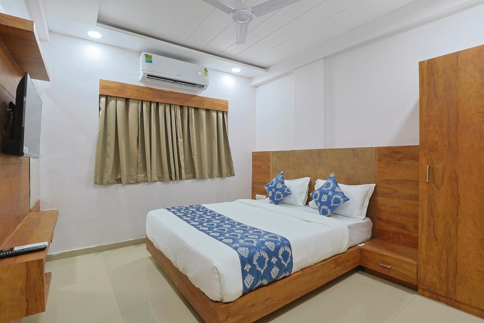 Hotel Monville Group วาโดดารา ภายนอก รูปภาพ